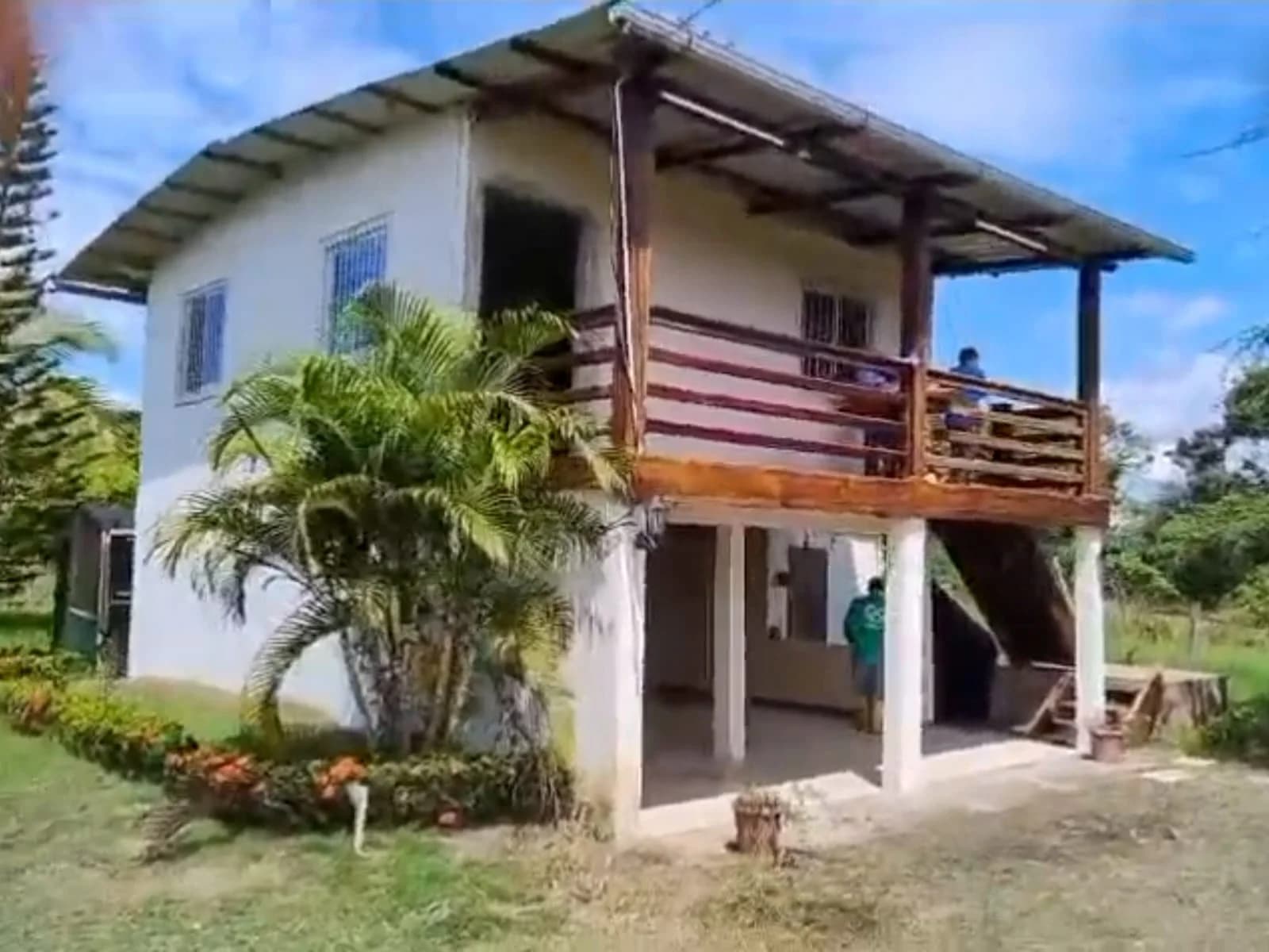 Casa en Venta de 4.000 m2 con Casa en Manabí Chone - 2