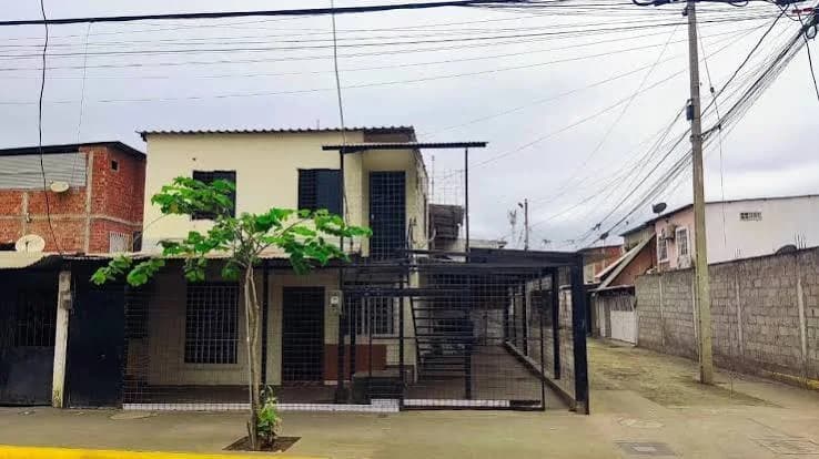 Manta vs Portoviejo: ¿Dónde Conviene Más Vivir o Comprar Casa?