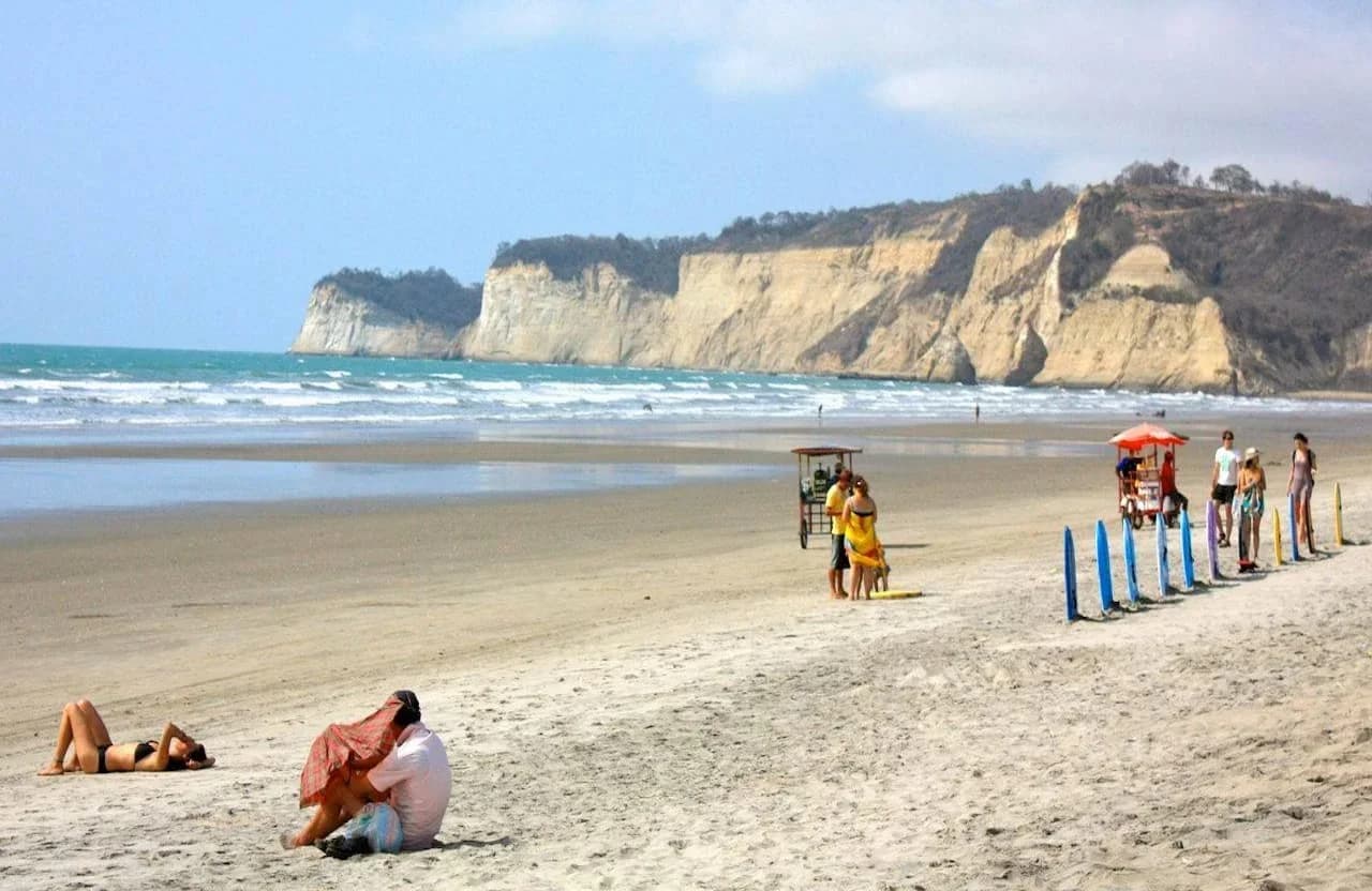 Comprar Terreno en Manabí: Guía de Inversión, Precios y Financiamiento 2026