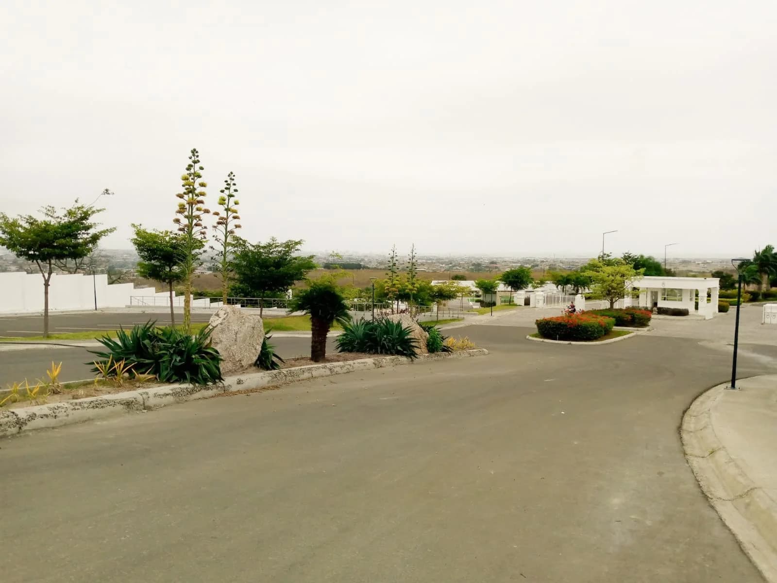 Terrenos en venta de 380 mts2 en Manta Manabí - 5