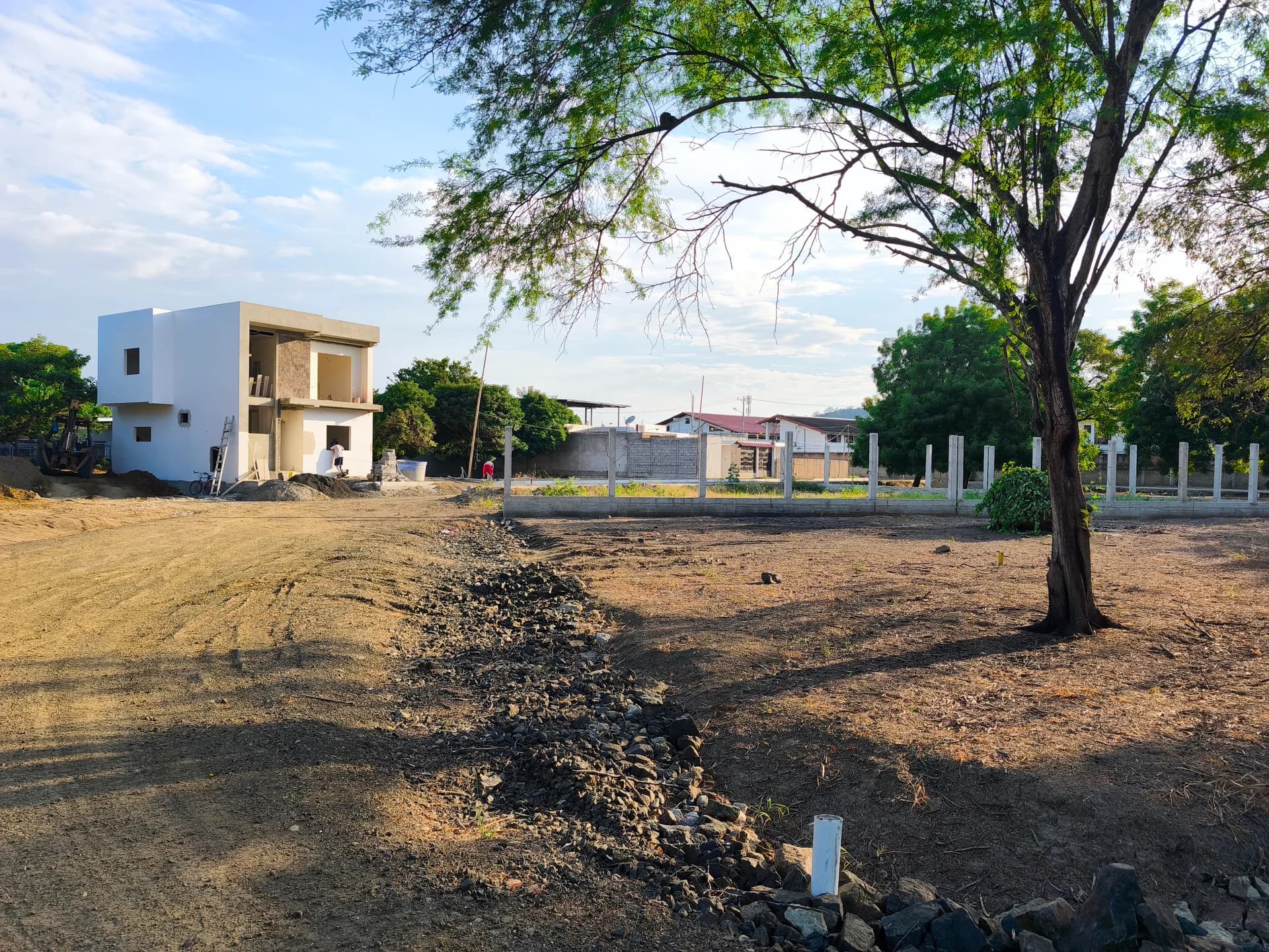 Terreno en venta en Portoviejo 300 mts2 en Villa Rio - 3