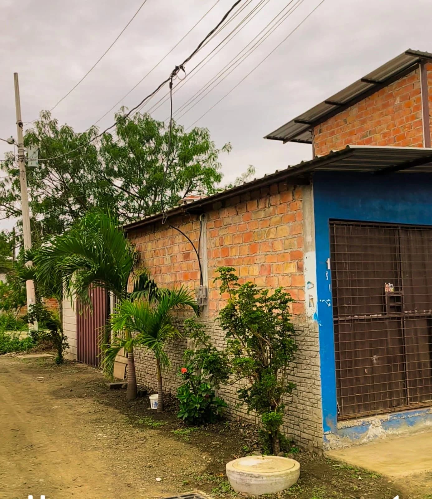Casa en Venta barata con 3 habitaciones en Portoviejo - 2
