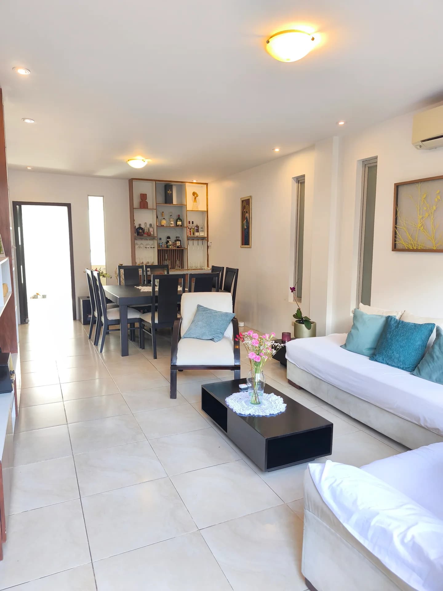 Casa en venta 5 habitaciones en Portoviejo - 3