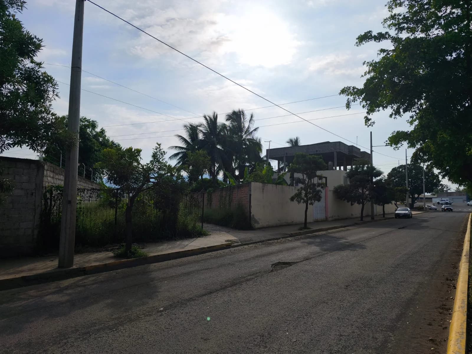 Terreno en venta sobre la Av. Reales Tamarindos 1138 mts2 - 2