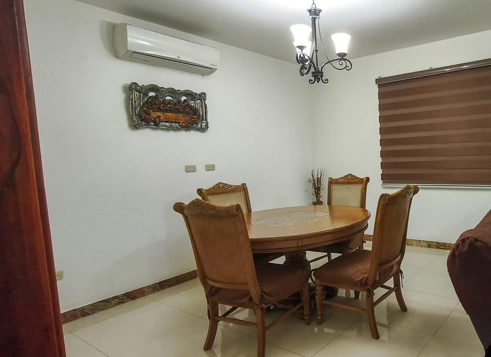 Casa en venta con 10 habitaciones para negocio y vivienda Portoviejo, Manabí - 5